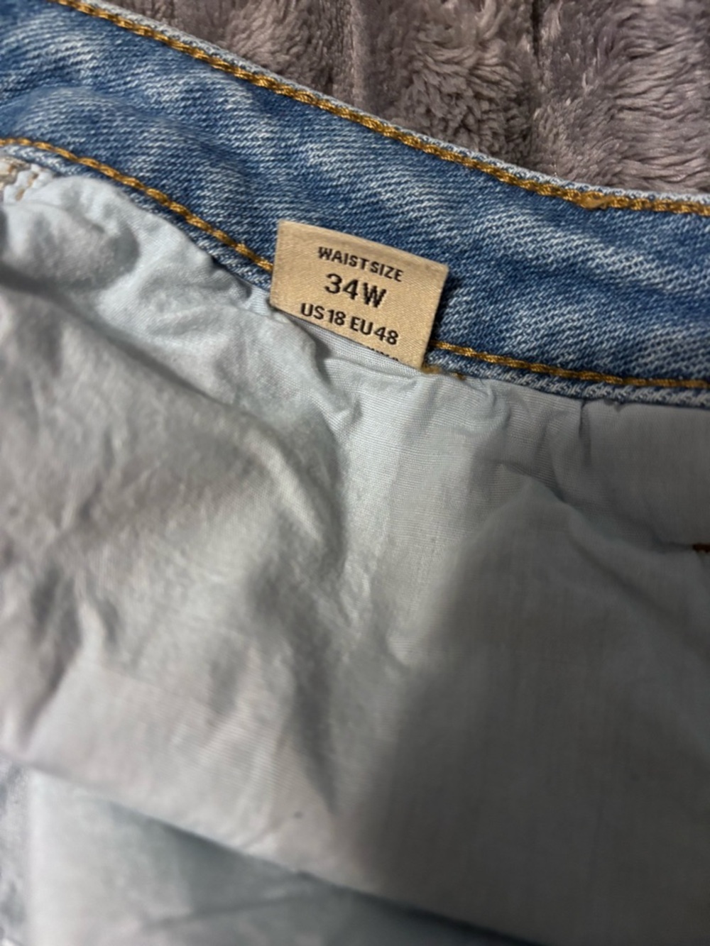 Distressed High-Waist Denim Shorts - Light Blue Size US 18/34W - Picture 3 of 6